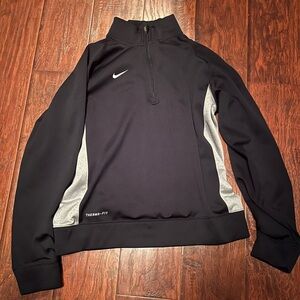 Nike Black and Gray Therma-Fit Pullover